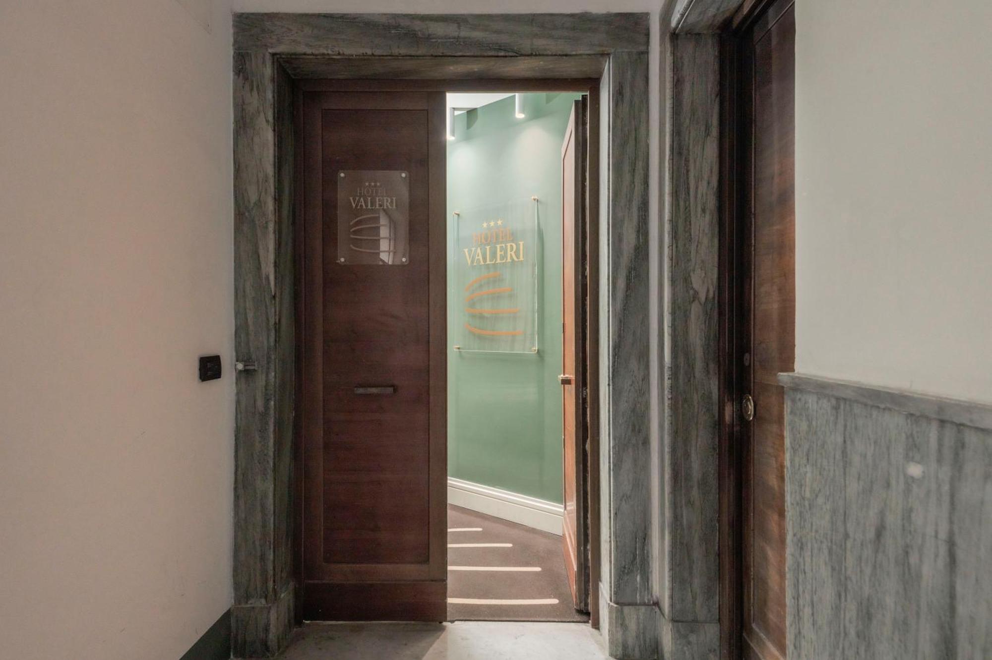 Hotel Valeri Rzym Zewnętrze zdjęcie